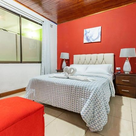 אלאג'ואלה Private Bedroom 10 Minutes From The Sjo Airport מראה חיצוני תמונה