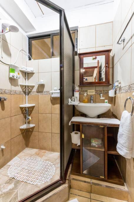 אלאג'ואלה Private Bedroom 10 Minutes From The Sjo Airport מראה חיצוני תמונה