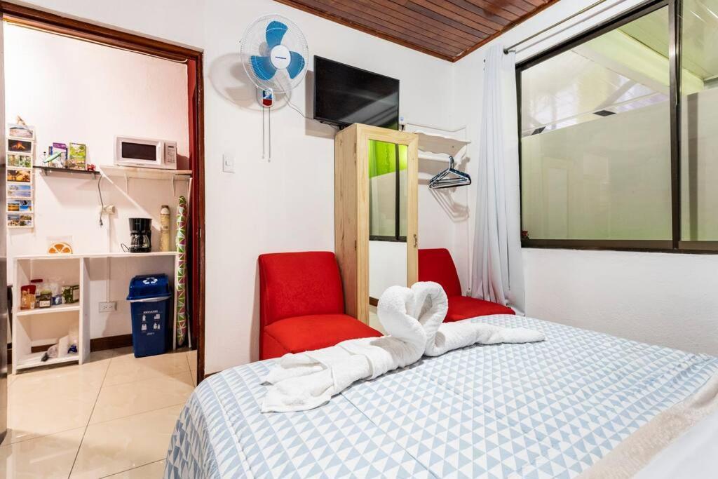 אלאג'ואלה Private Bedroom 10 Minutes From The Sjo Airport מראה חיצוני תמונה